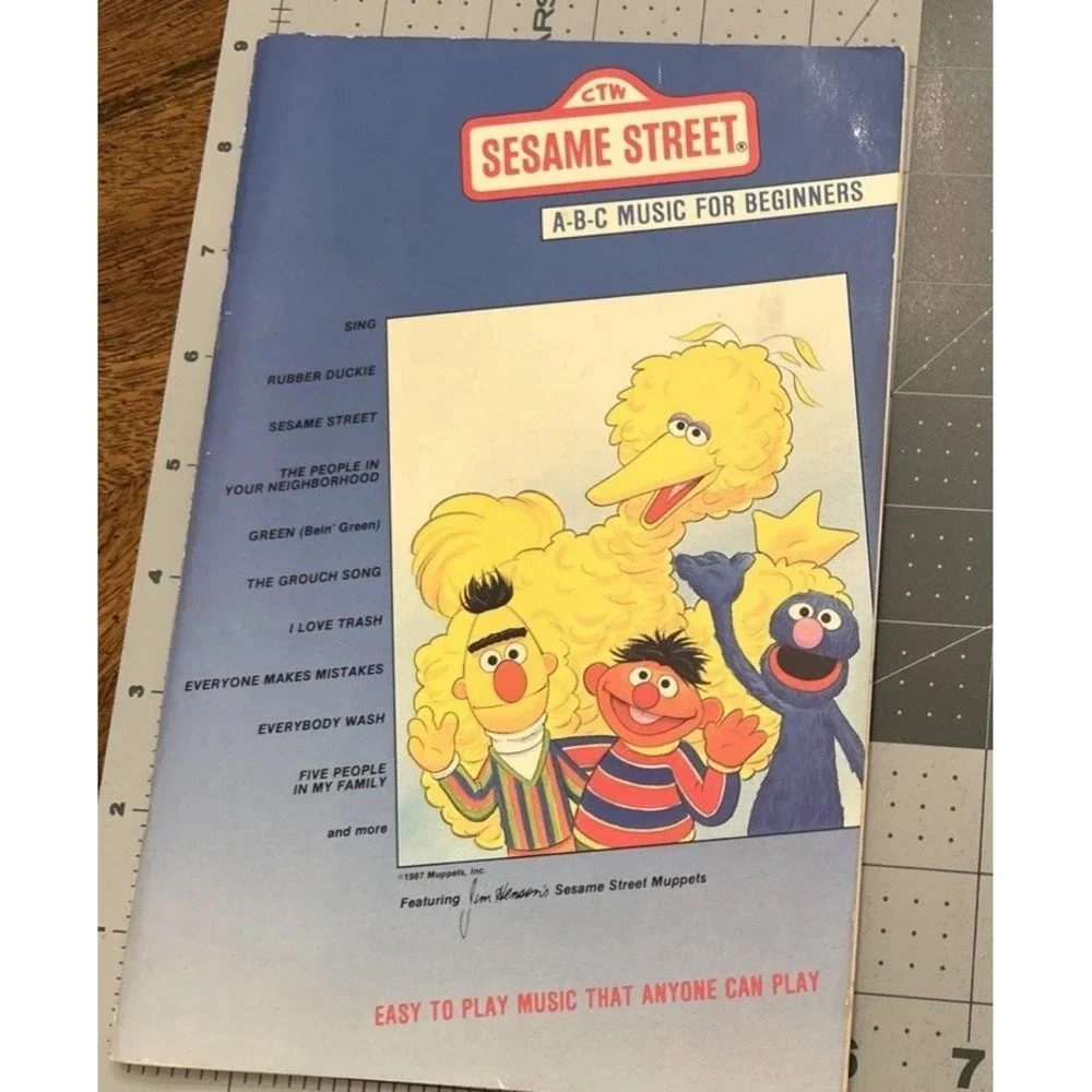 A-B-C Music for Beginners KEYBOARD LOT SESAME STREET and SONGS for CHILDREN Book